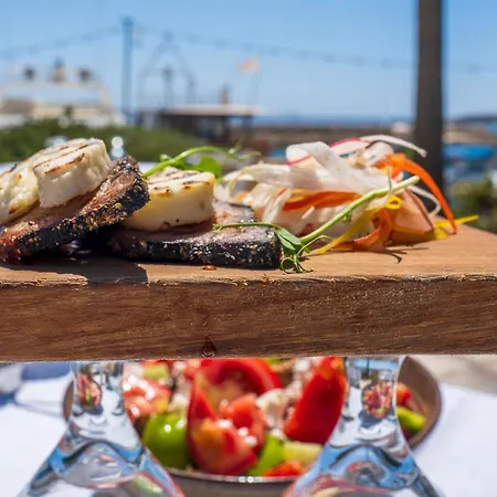 Luxury Naxos Deluxe Triple 150m From St George * Naxos City