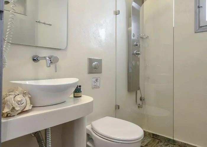 Luxury Naxos Deluxe Triple 150m From St George דירה Naxos City