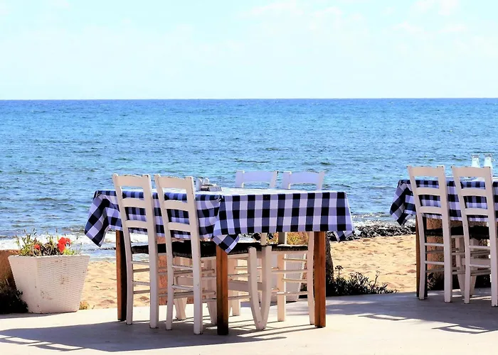 Luxury Naxos Deluxe Triple 150m From St George *